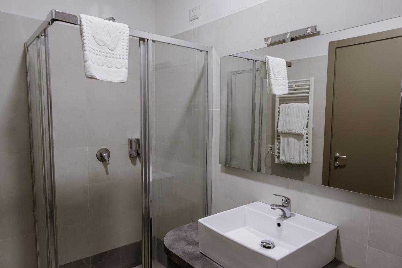 Queen Hotel سستو سان جوفاني المظهر الخارجي الصورة